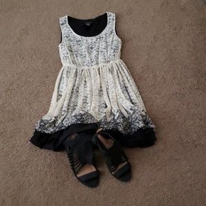 Rue 21 Cute summer dress!! Goes with anything!!